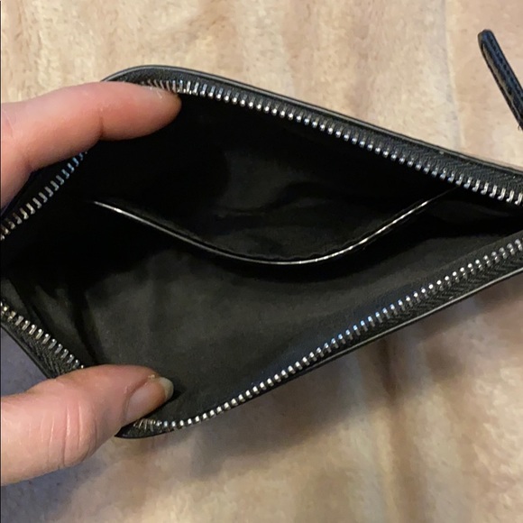 Small pouch - Picture 3 of 6